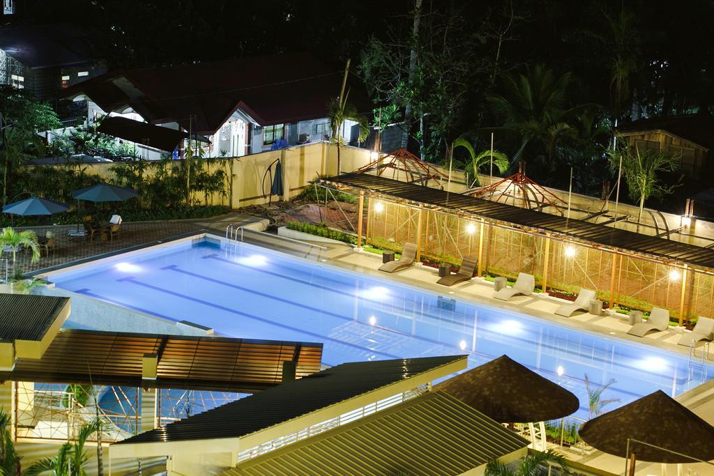 Big 8 Corporate Hotel Tagum Exterior foto